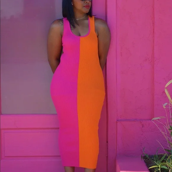 Color Block Ribbed Midi Dress - Picture 5 of 8
